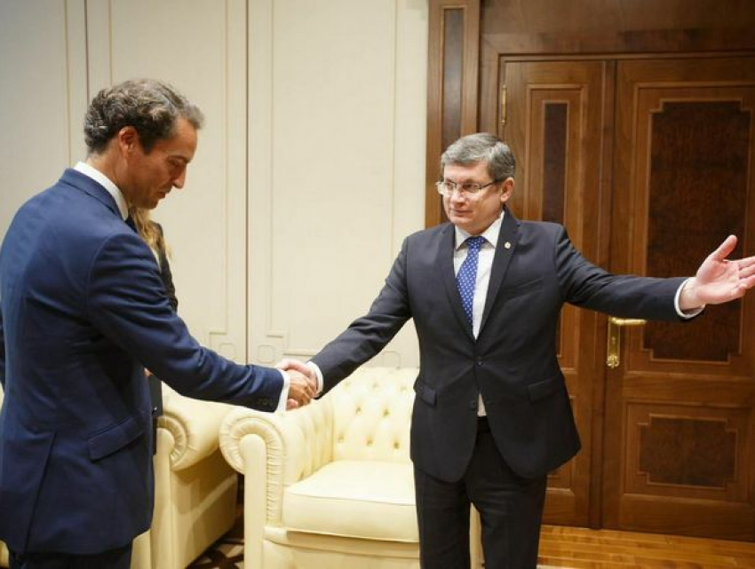 НАТО – надежный партнер Республики Молдова, - Гросу 