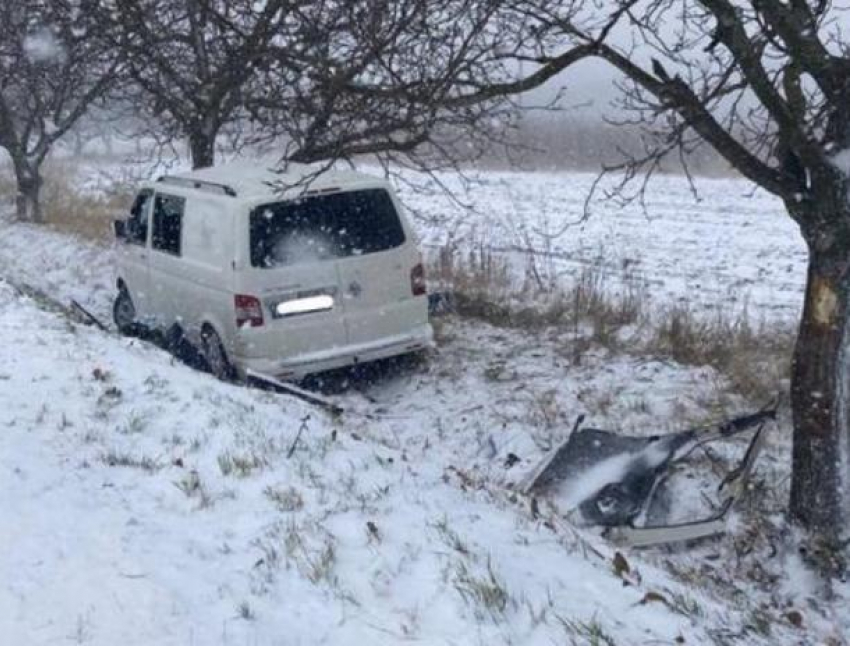 Попавшие в смертельное ДТП сегодня люди ехали на похороны, в салоне авто был гроб
