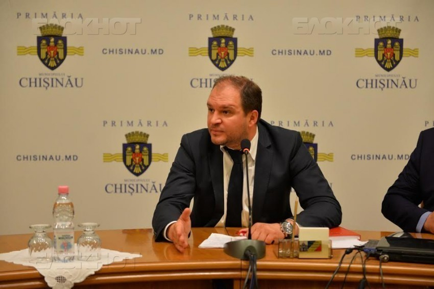 Чебан призвал сторонников обоих «лагерей» отказаться от грязных атак 