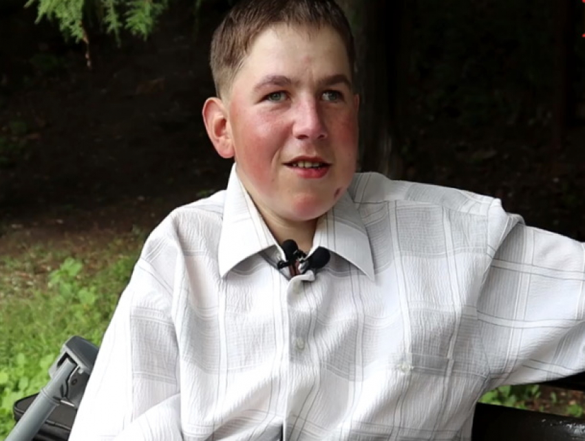 Судебные исполнители «по решению суда» обокрали инвалида в Бельцах