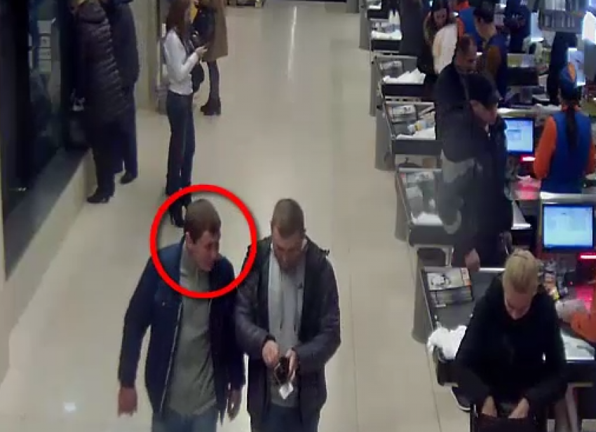 Кишиневская полиция просит помощи в поиске грабителя 