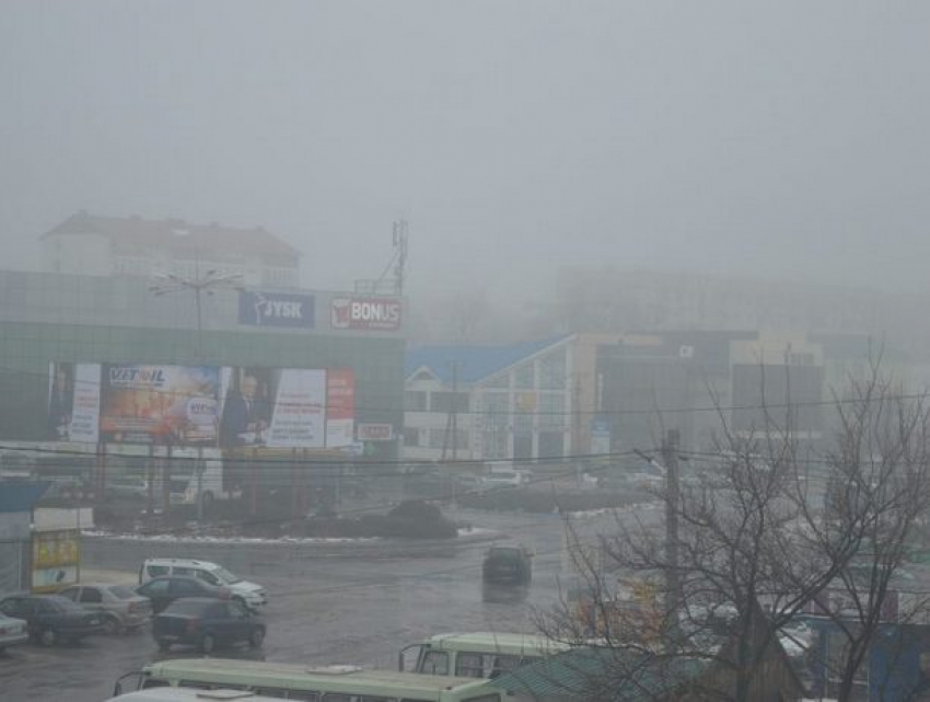 В субботу туман в Молдове усилится: объявлен желтый код предупреждения 