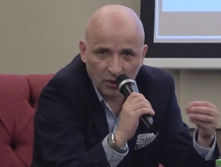 «Сталинским отношением» назвал действия молдавских таможенников обиженный директор румынского журнала
