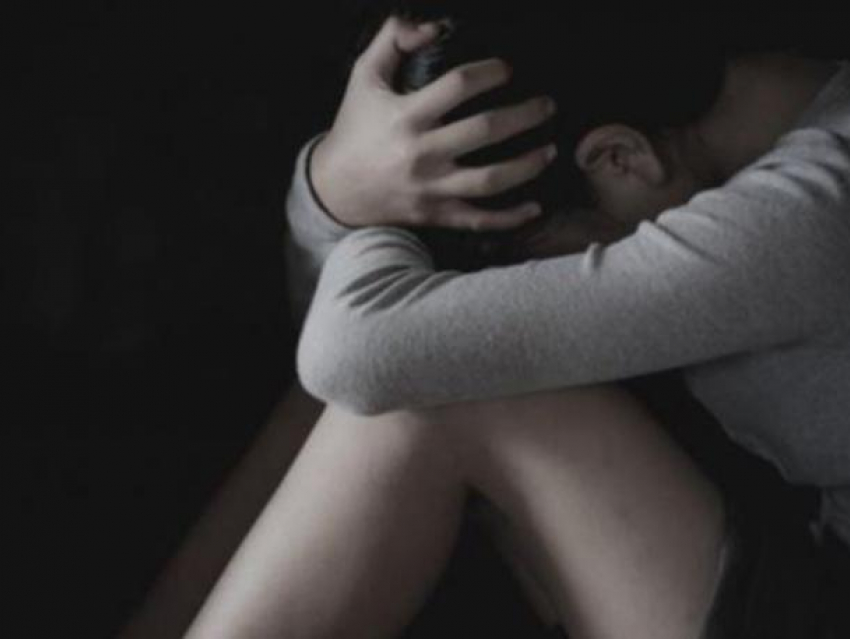 Мама 16-летней девочки написала жалобу в полицию на мужчину, «изнасиловавшего» ее дочь