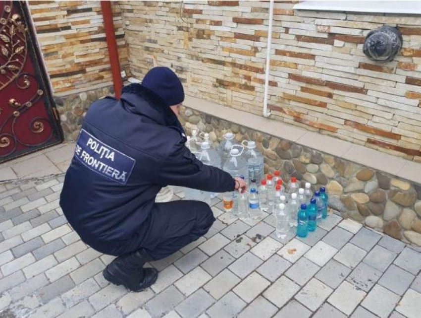 Пограничная полиция обнаружила подпольный завод по производству алкоголя