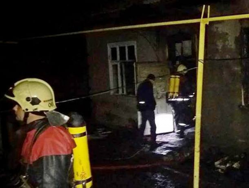 Трагедия в Рышканах: в страшном пожаре погибли две несовершеннолетние сестры