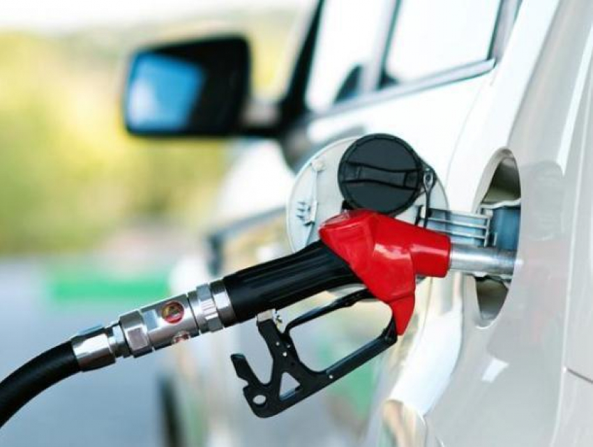 Цену на топливо будут вновь устанавливать нефтяные компании