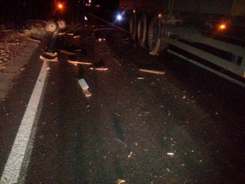 В Резинском районе телега столкнулась с грузовиком: есть погибший