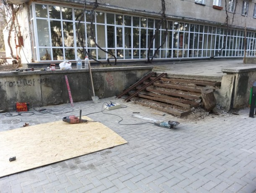 Библиотека имени Ломоносова в Кишиневе будет отремонтирована