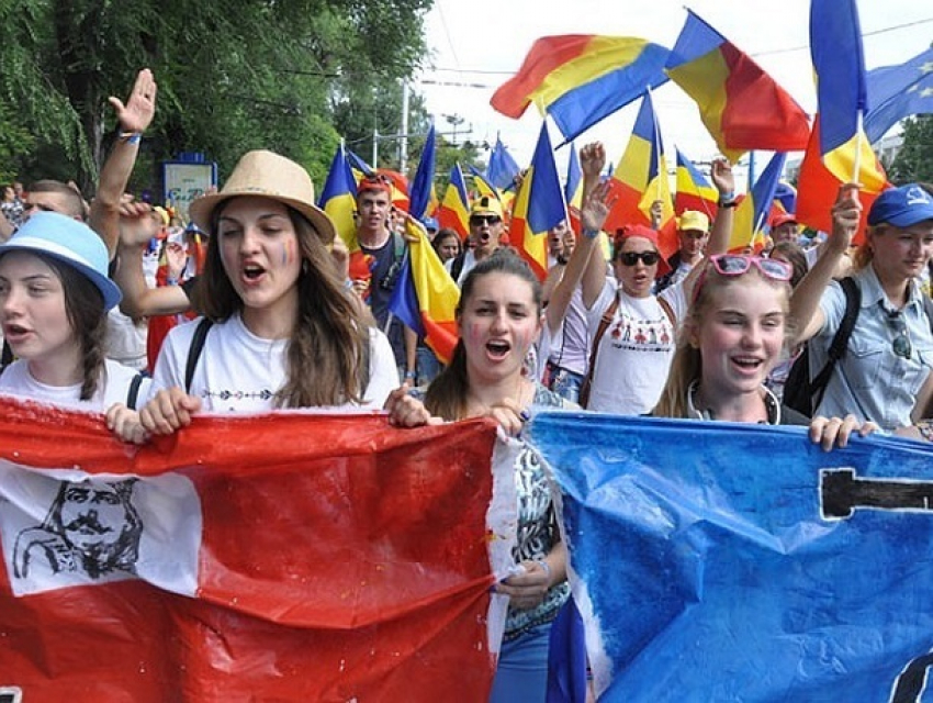 «Сумасшедшие румынские политики» попытались комическим способом захватить молдавские земли