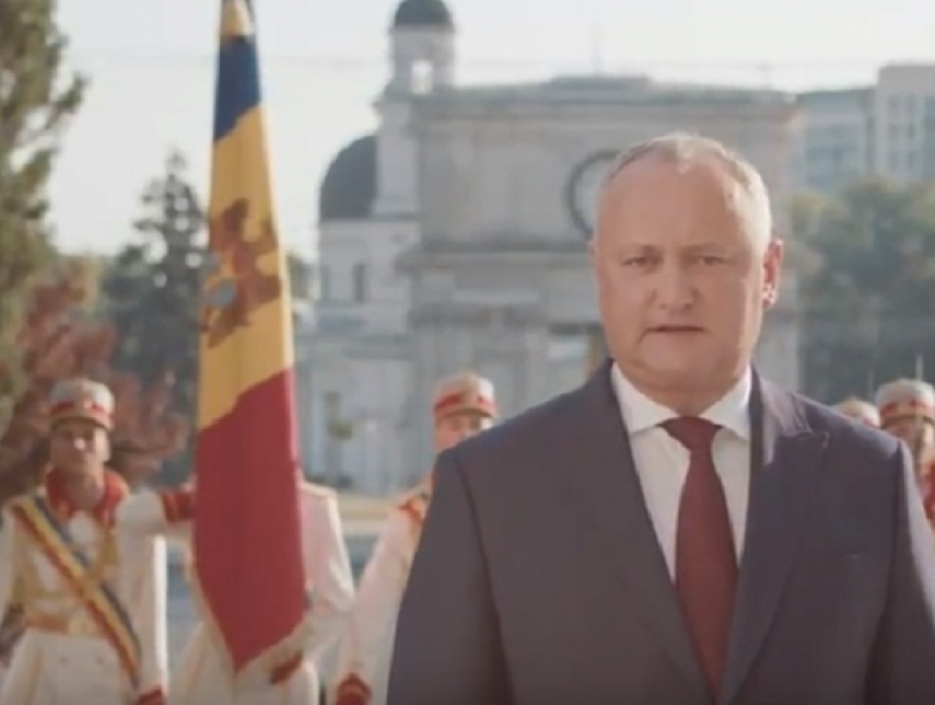 Президент Молдовы Игорь Додон поздравил соотечественников с Днем независимости