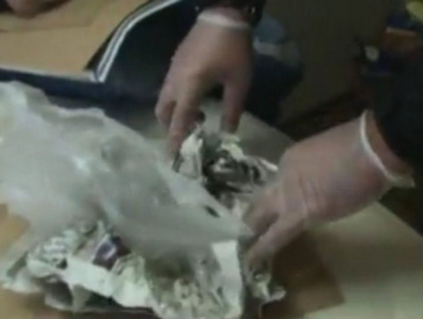 Задержание большой группы наркоторговцев в Бельцах попало на видео 