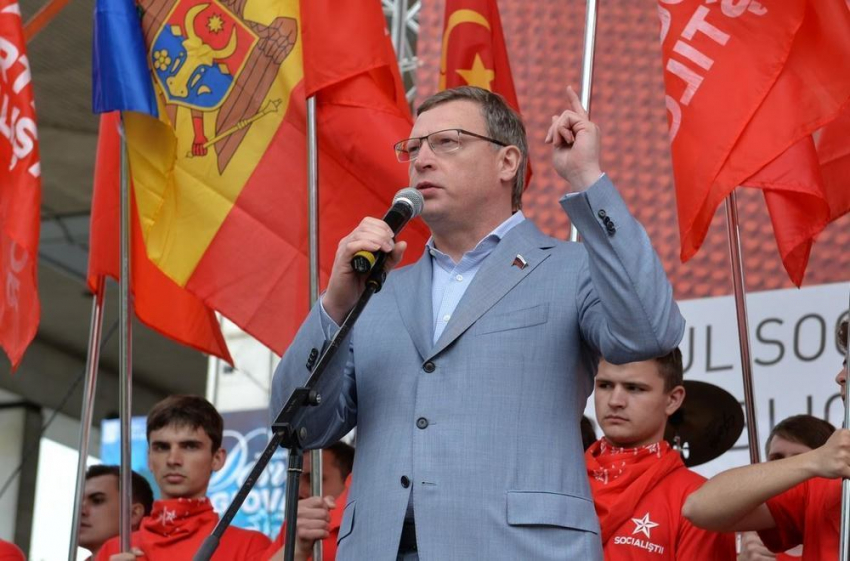 Представитель партии «Справедливая Россия": Социалисты России поддержат Игоря Додона в его борьбе с олигархами