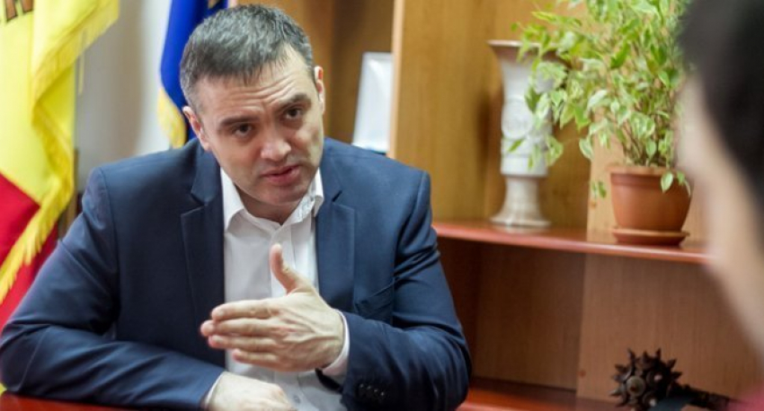 Стрелец потребовал отставки главы Национального антикоррупционного центра 