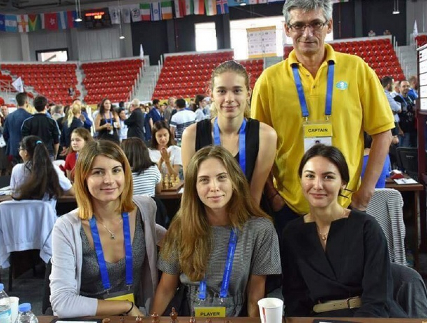 Игорь Додон поблагодарил молдавских шахматистов за игру на Чемпионате мира 