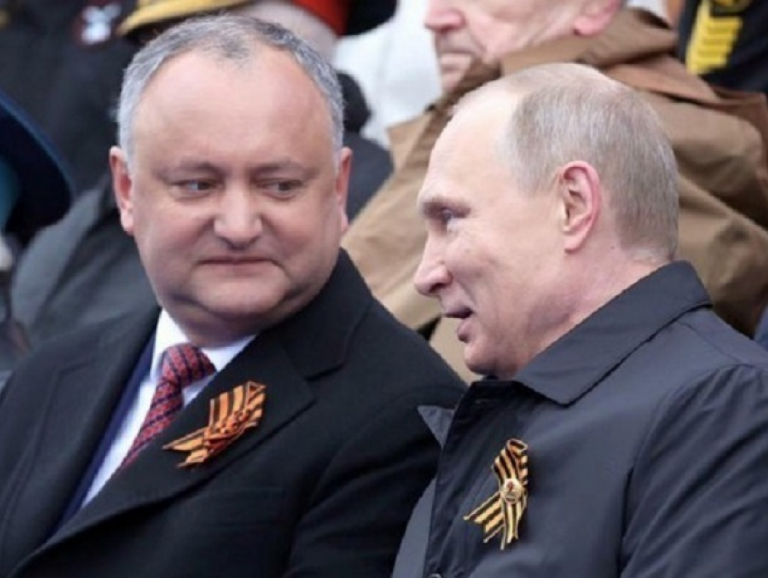 Путин попросил поздравить от его имени ветеранов Великой Отечественной войны в Молдове