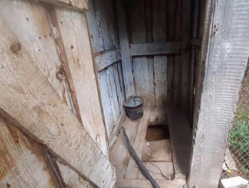 Почти половина молдавских домохозяйств не располагает туалетом внутри дома