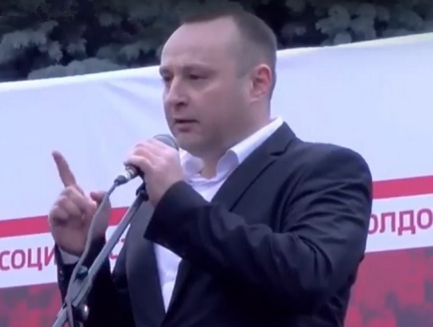 Депутат Молдовы заявил, что в Молдове должна быть одна правящая партия