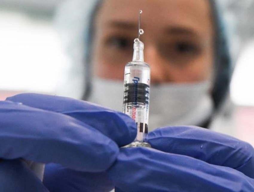 Шокирующая новость! Около 7 тыс. просроченных вакцин ввели жителям Молдовы