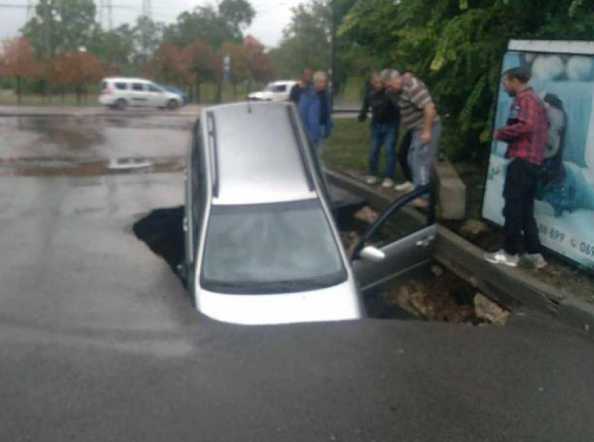 "Оранжевый код» опасности в Молдове! Ливни продолжатся