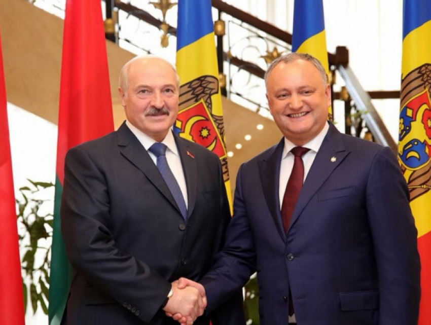 Игорь Додон поздравил Александра Лукашенко с Днем независимости Беларуси