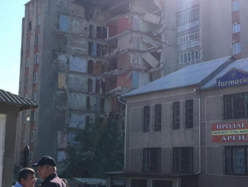 Жильцы разрушенного дома в Отачь рассказали о произошедшем