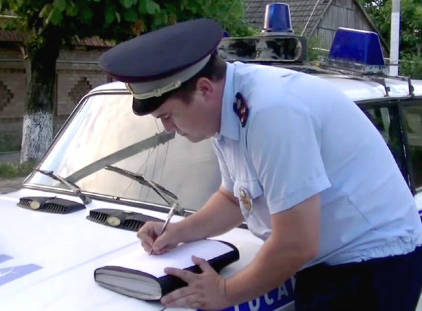 Лихач за рулем Mitsubishi попался на попытке подкупа милиционера в Приднестровье