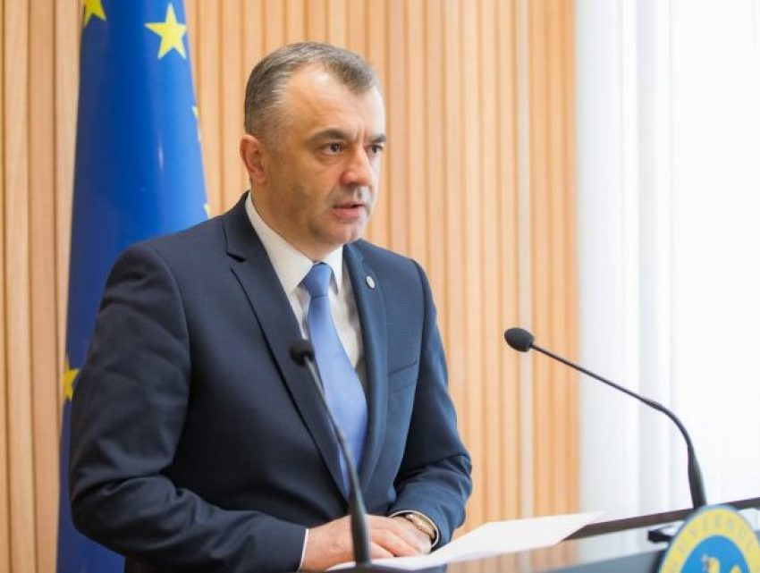 Бюджетникам продлили вынужденные каникулы, но не всем  