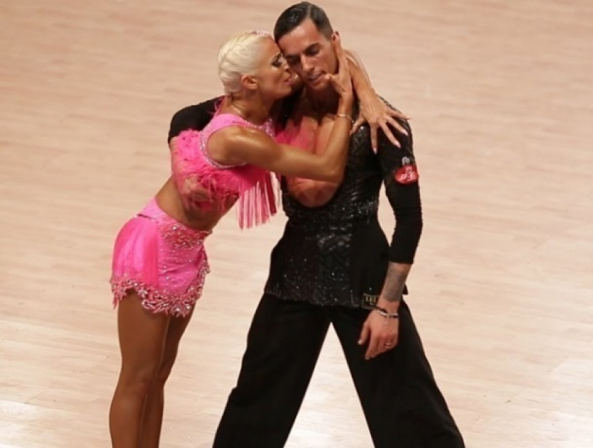 Эмоциональную реакцию красавицы из Молдовы после предложения знаменитого итальянца выйти за него замуж сняли на видео