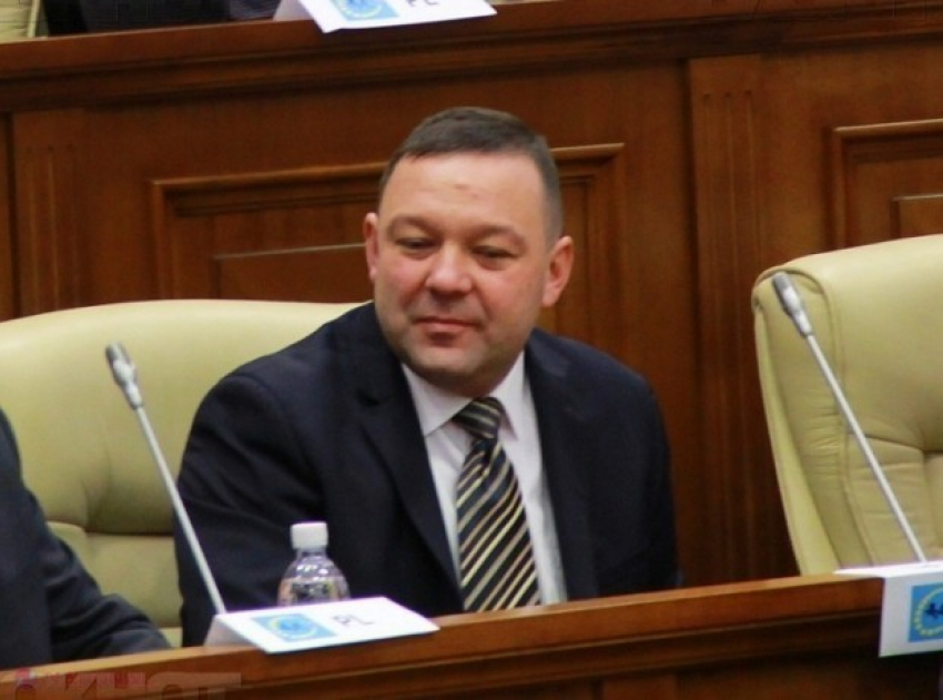 Муниципальные советники и СМИ уличили Юрия Дырду во лжи 