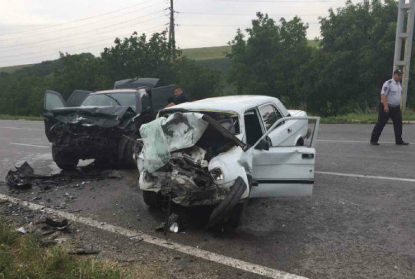 Автокатастрофа в Оргееевском районе: мужчина погиб и шесть человек получили травмы