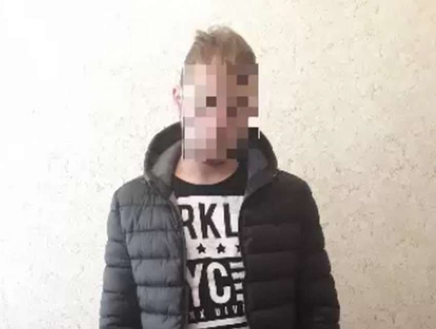 Молодой человек угнал автомобиль приятеля и совершил ДТП в Кишиневе