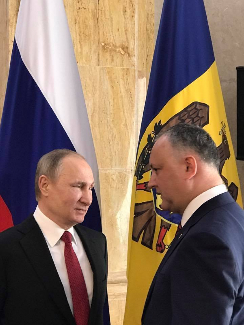 Глава государства провел дискуссии с Владимиром Путиным и Нурсултаном Назарбаевым 