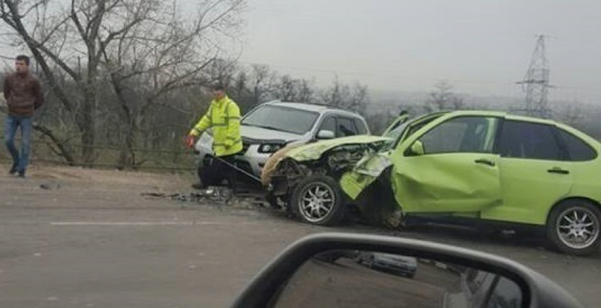 ДТП на Балканском шоссе: разбиты четыре машины, на дороге пробка