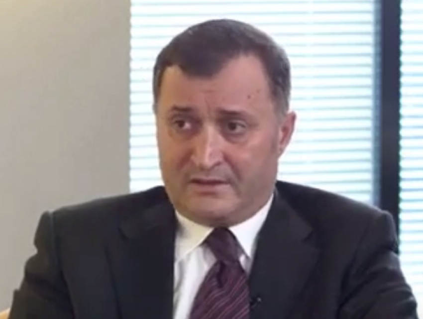 Филат намерен возвращать своих людей от Санду