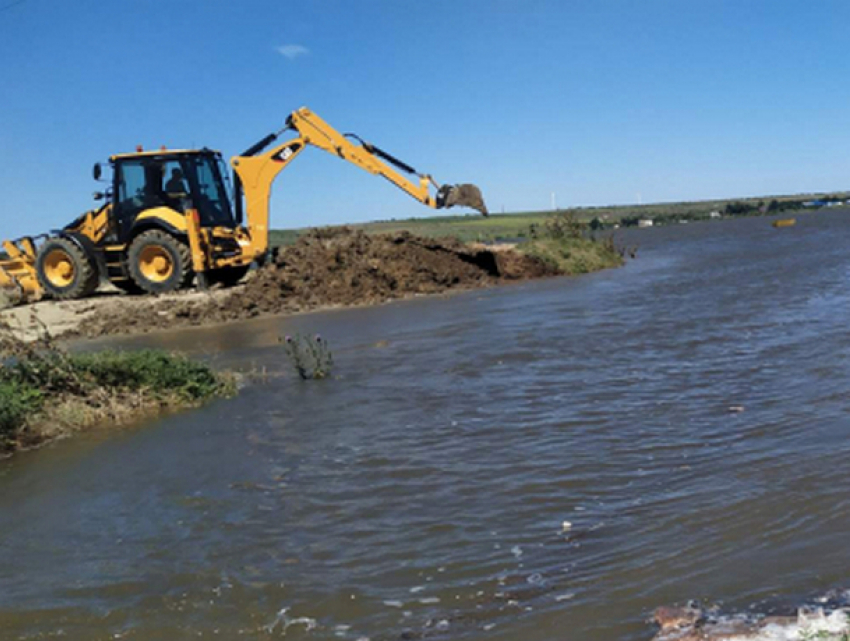 Ситуация на комратском озере критическая: существует риск подтопления города