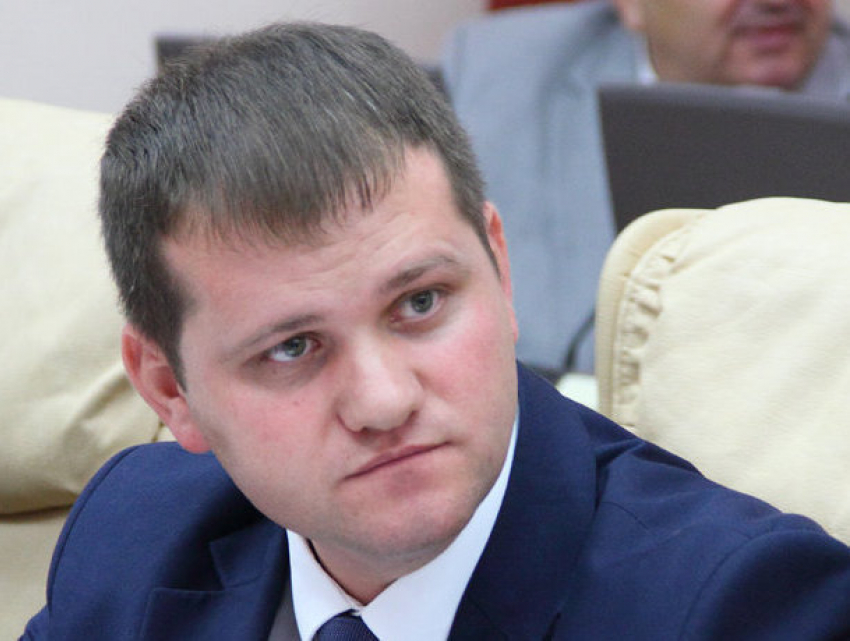 Отставкой известного чиновника Сильвия Раду пытается ввести в заблуждение жителей Кишинева, - Мунтяну