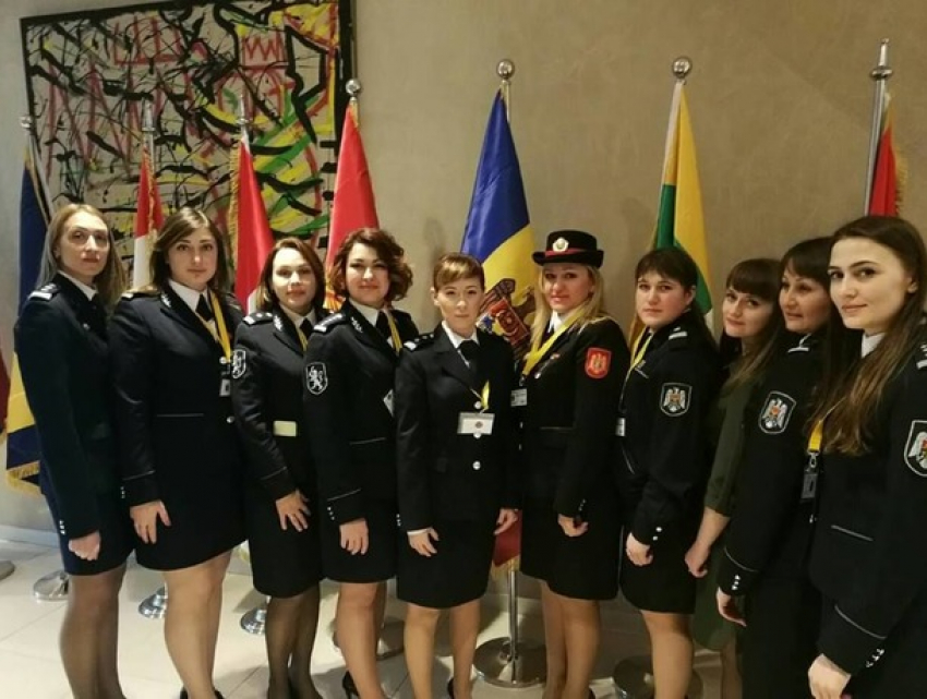Сколько женщин-полицейских насчитывается в Молдове