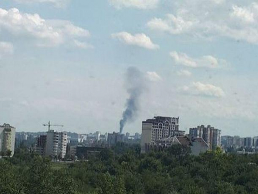 В столице горит строящееся здание