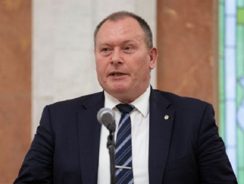 Чокой опасается за существование Молдовы из-за нынешней системы образования