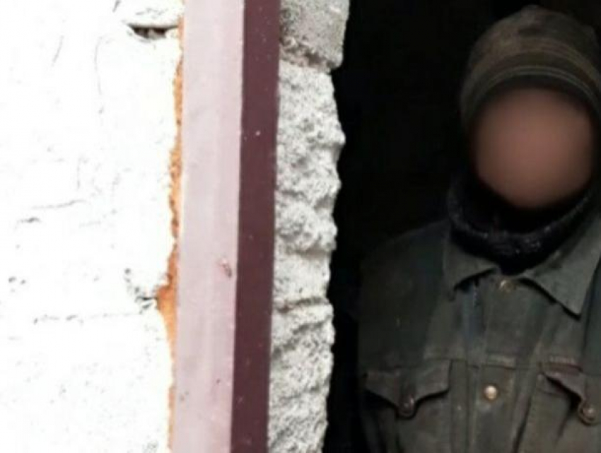 Шок в Шолданештах! Мужчина завел собственного раба 