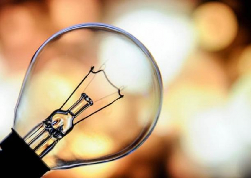 Энергокомпании в Молдове просят НАРЭ снизить тарифы на электроэнергию