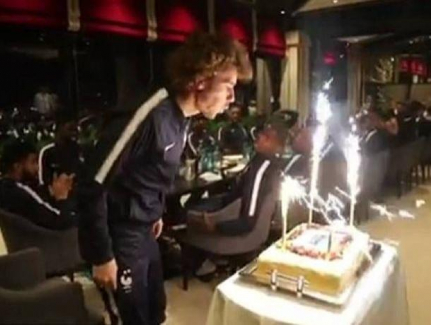 Лидер французской сборной по футболу отпраздновал свой день рождения в кишинёвском заведении