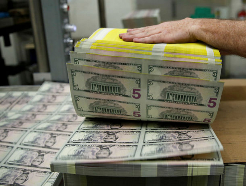 Молдавский лей укрепился по отношению к евро и доллару