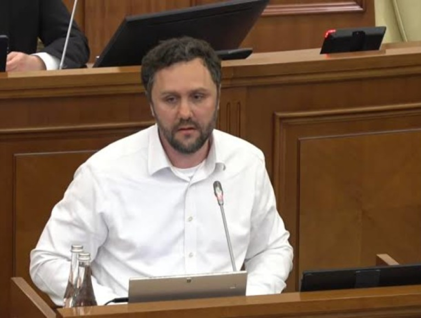Компания, связанная с проектом депутата PAS Трубки, оказалась участником спорной стройки в Кишиневе