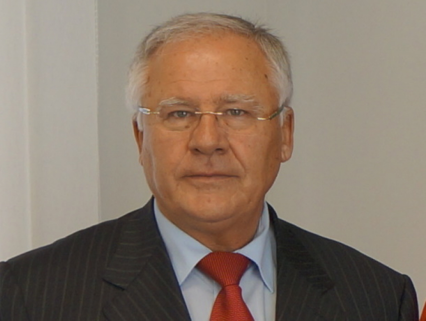 Дьяков выживает Филипа из ДПМ и хочет заполучить обратно Сырбу