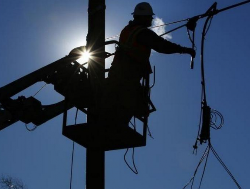 Тысячи жителей Молдовы будут временно отключены от электричества