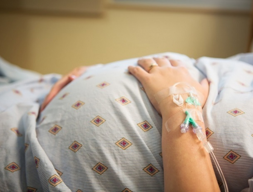 Беременная женщина с синдромом Марфана вместе с плодом умерли в больнице Чимишлии