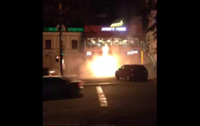 В центре Кишинева сгорел автомобиль