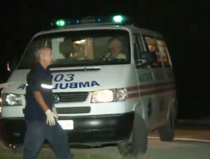 Автомобилист врезался в коляску с двухлетним ребенком в Чадыр-Лунге